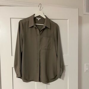 Reitmans Olive-Taupe Long Sleeve Button-Down Shirt